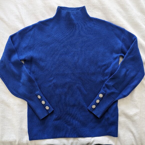 Tahari sweater - Picture 1 of 3